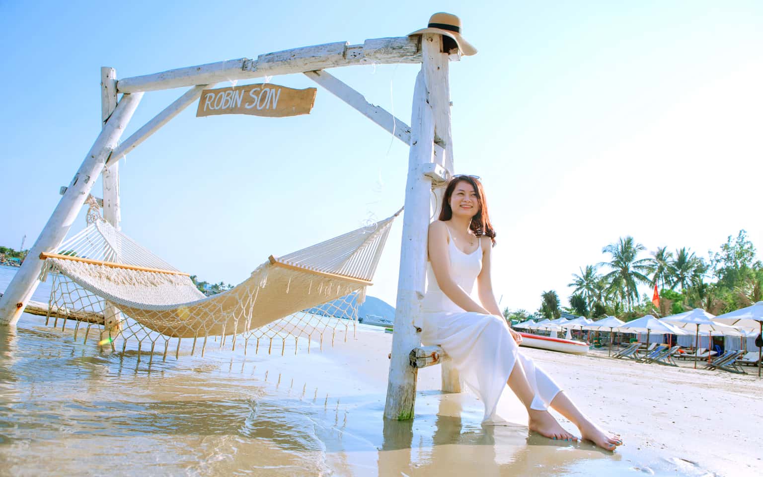 Ốc Đảo Robinson - Một Ngày Không Thể Quên