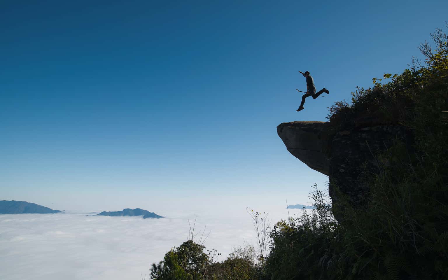 Săn Mây Trên Đỉnh Tà Xùa (2N1Đ)