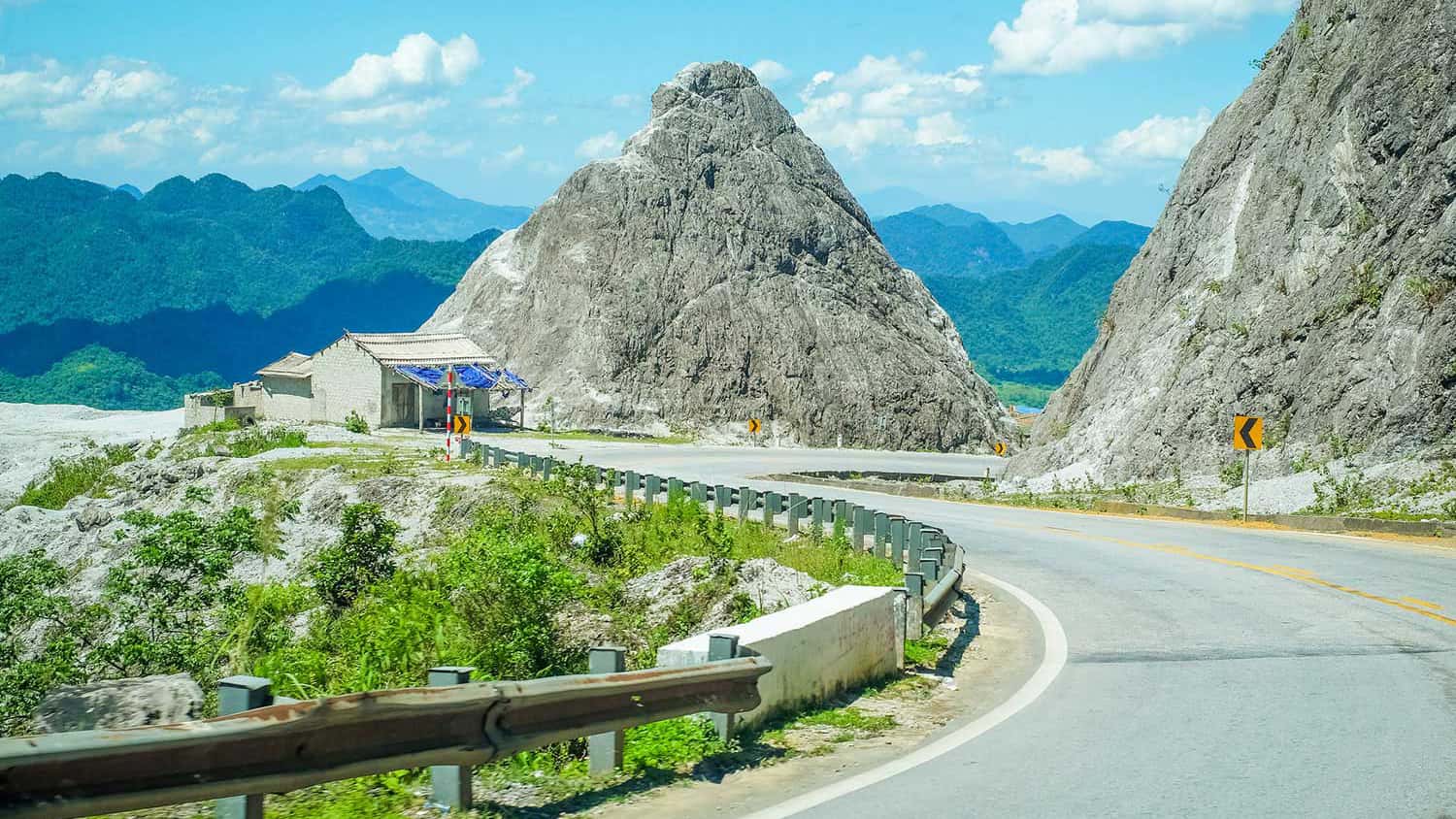 Mai Châu - Mộc Châu (2N1Đ)