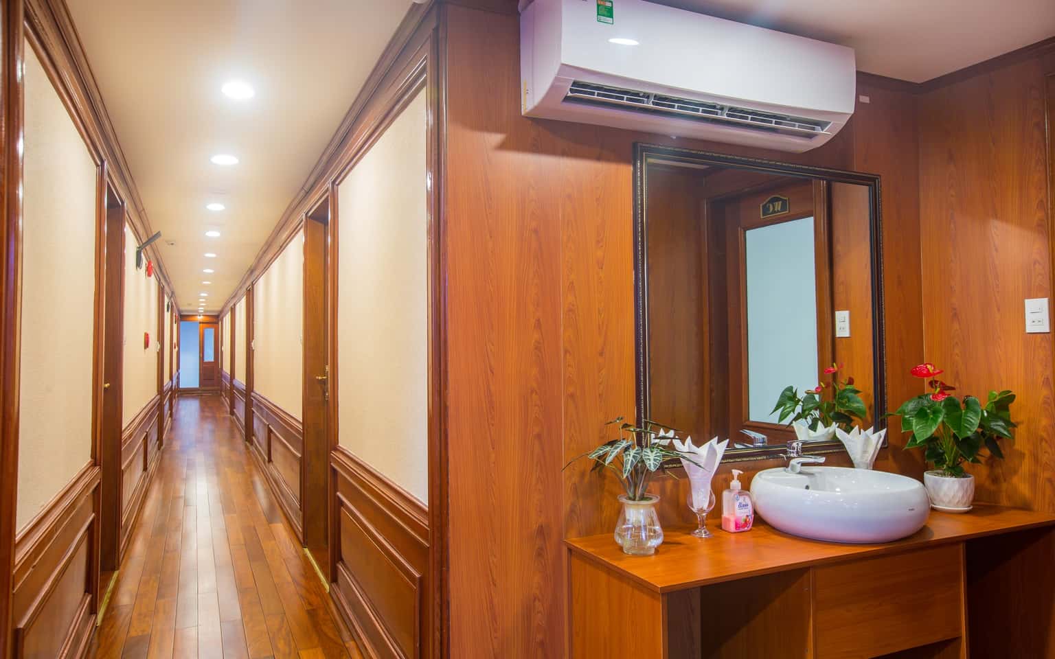 du thuyen calypso cruise oriental ha long bay