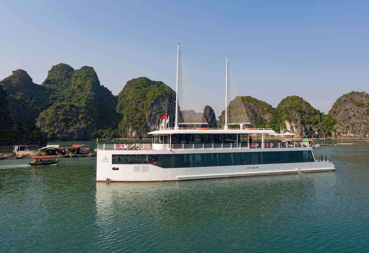 jade sails aclass cruises ha long