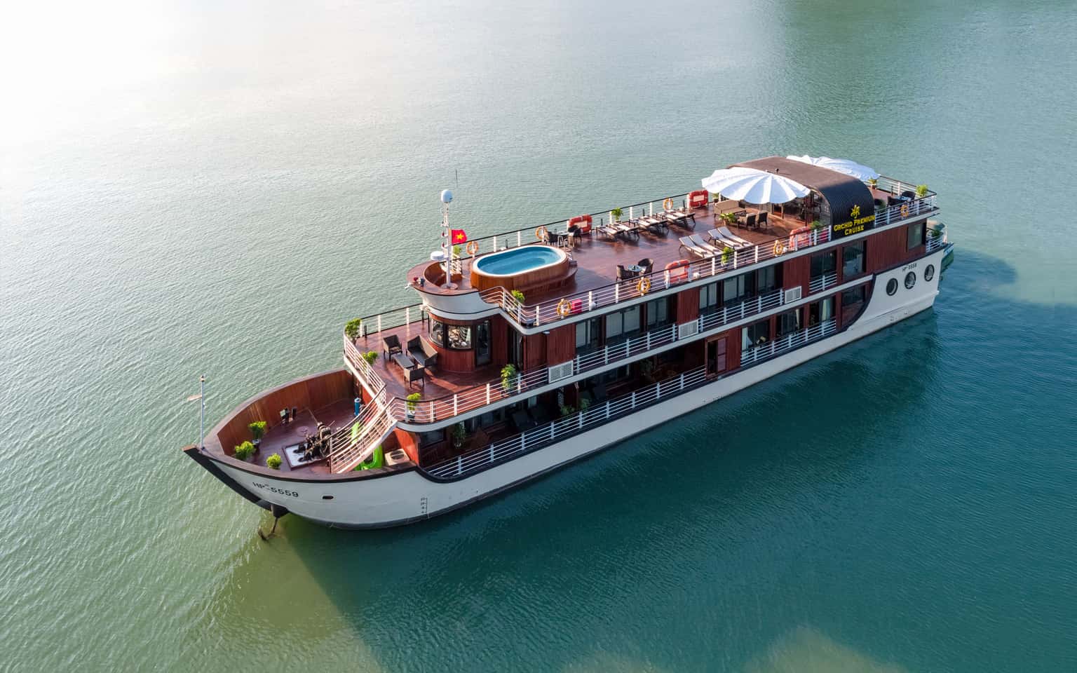 orchid preminum pelican cruise ha long 