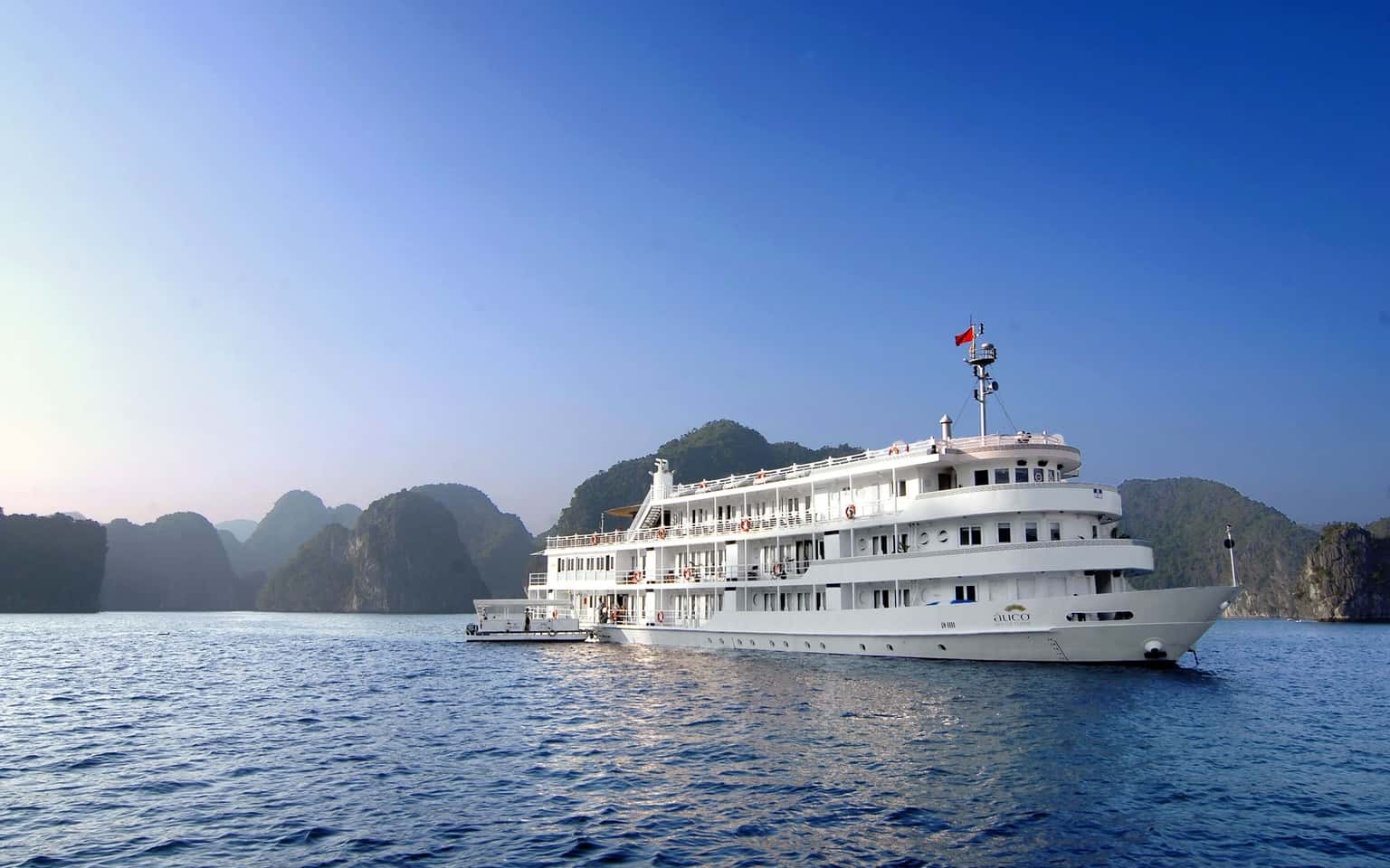 au co bhay au co cruise ha long bay