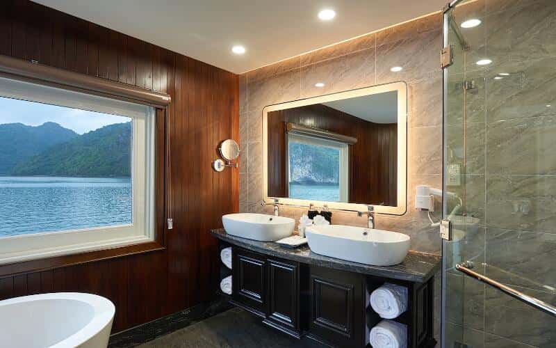 paradise grand 39 cabins ha long