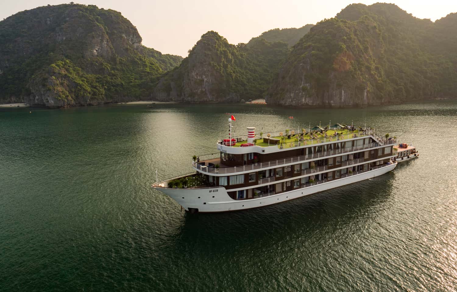 la casta regal cruise 24 cabin ha long bay