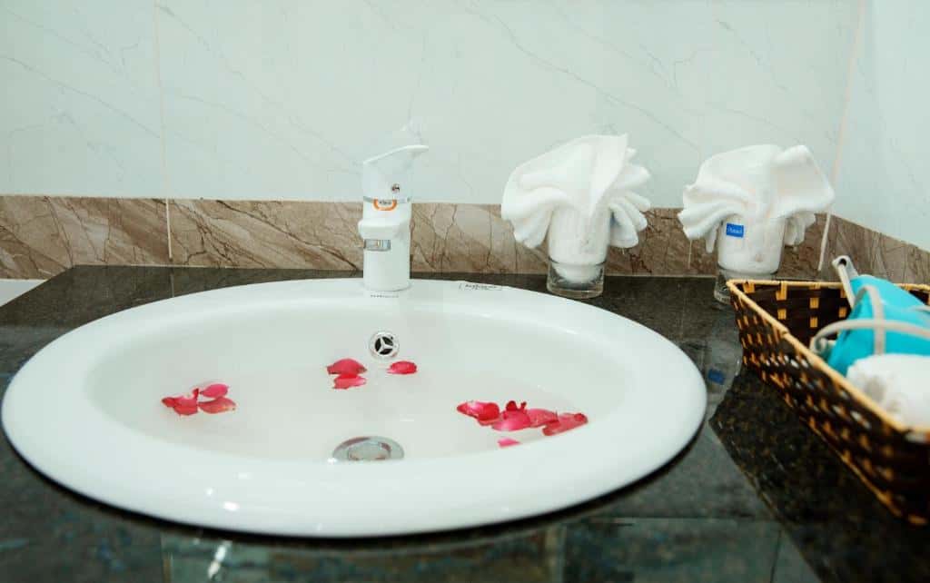 justfly triple room hang mua family homestay ninh binh