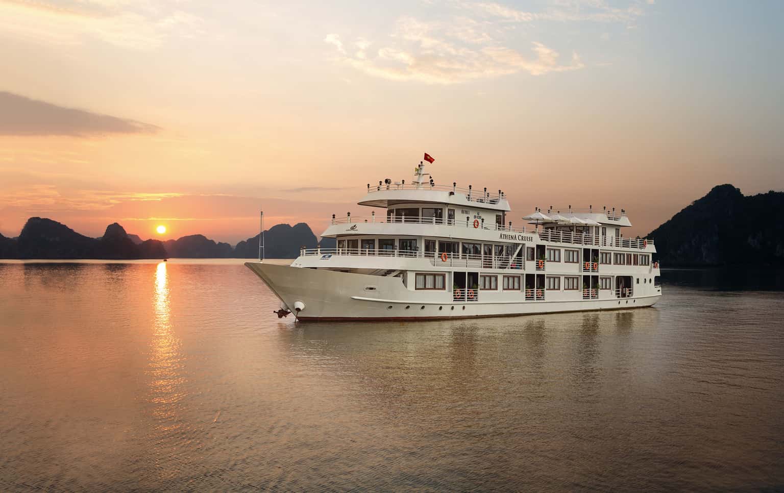 athena luxury cruise ha long bay