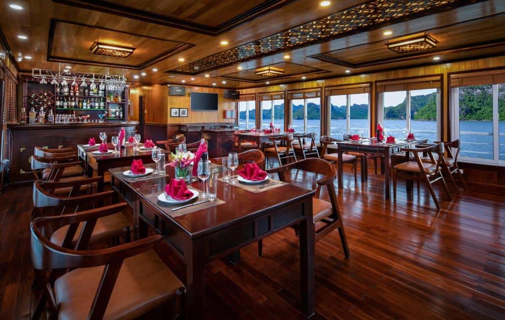 lavender elegance cruise ha long