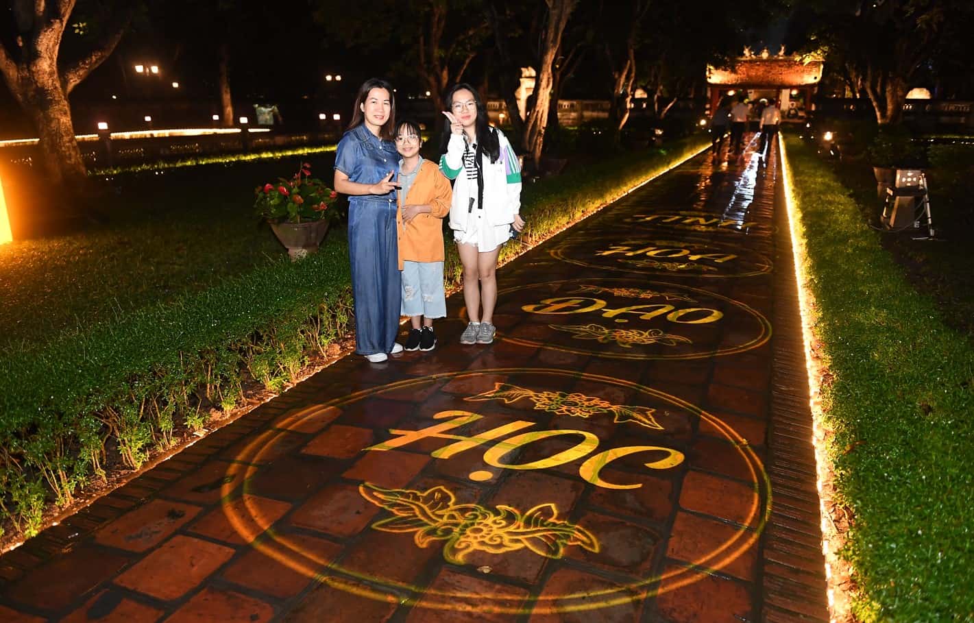 justfly van mieu quoc tu giam hanoi