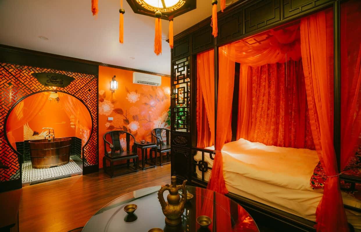 Chinese, Hoàn Kiếm — photo 1