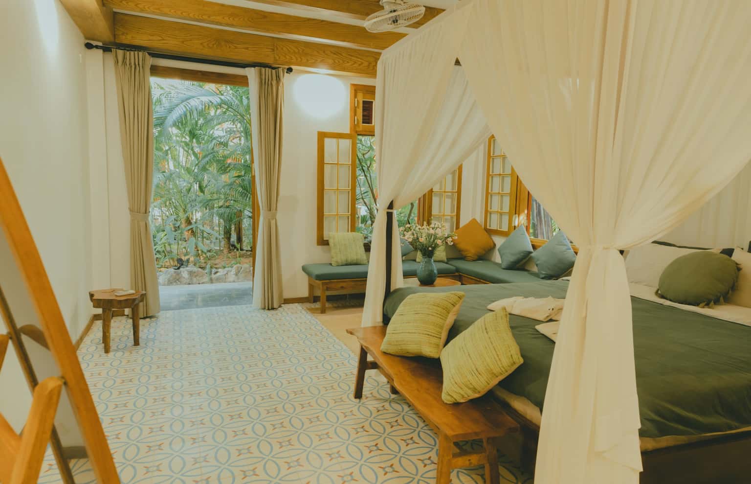 deluxe family suite the wooden gate ninh binh