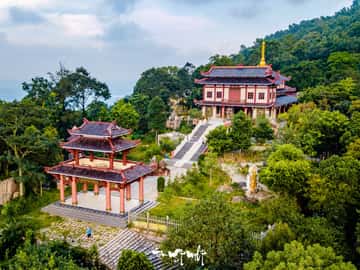 kham pha chua linh buu thien tu vung tau 