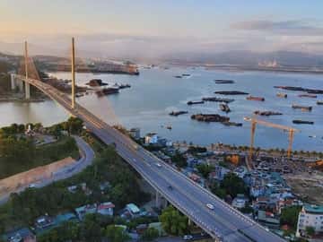 cau bai chay dia diem du lich ha long attvdo17