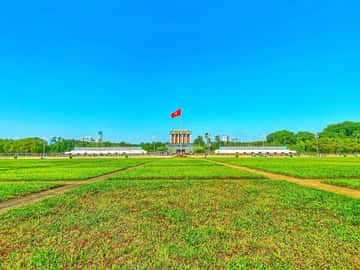 quang truong ba dinh hanoi