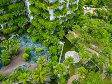 Vườn treo Babylon Flamingo Đại Lải