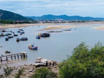 Bãi Biển Đồi Dương