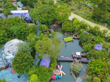 Quần thể khu du lịch Pini Đà Lạt