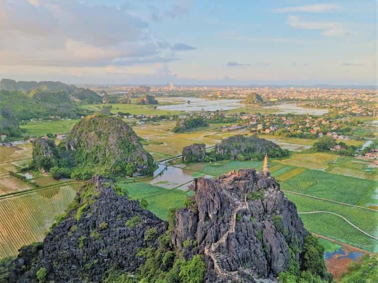 justfly hang mua ninh binh