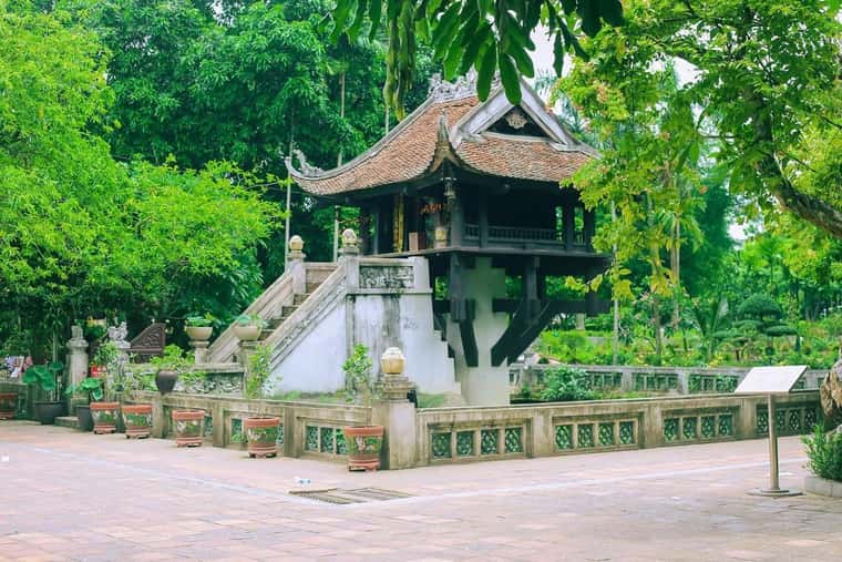 chua mot cot hanoi
