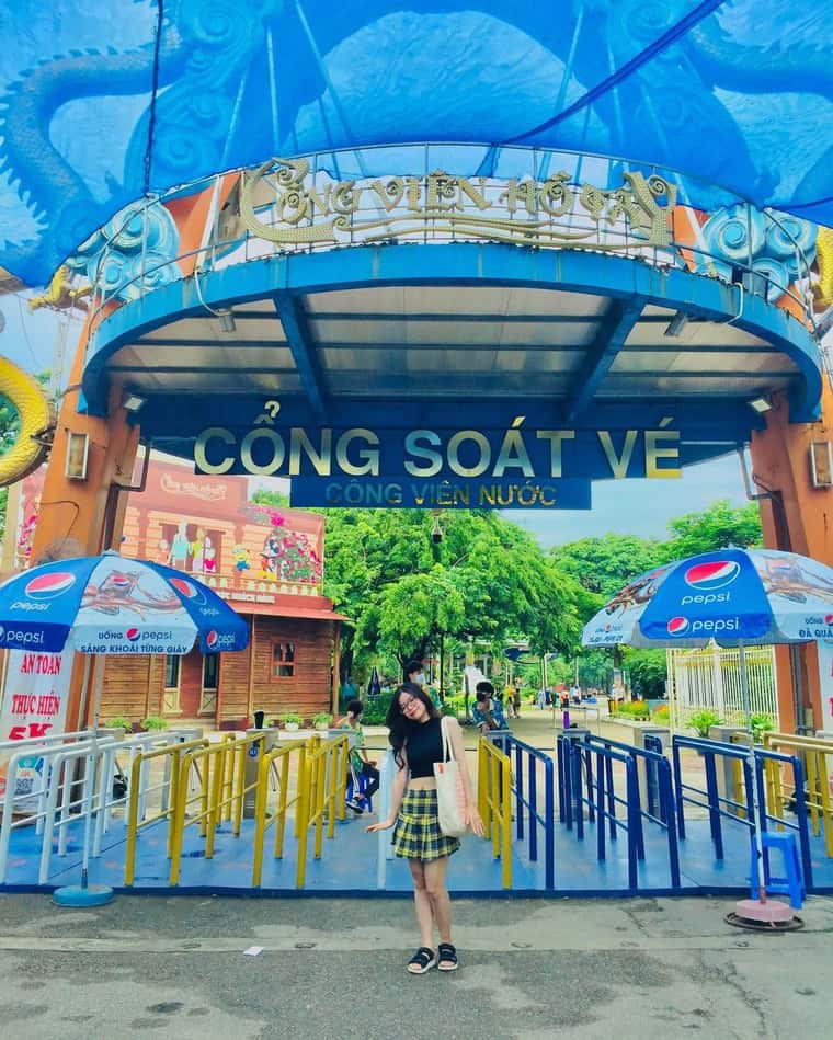 justfly cong vien nuoc ho tay hanoi
