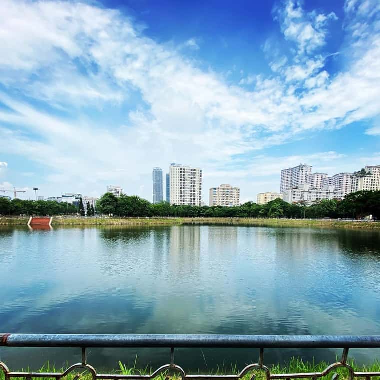 justfly cong vien cau giay hanoi