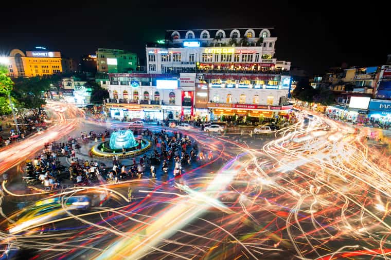 justfly quang truong dong kinh nghia thuc hanoi