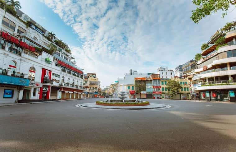 justfly quang truong dong kinh nghia thuc hanoi