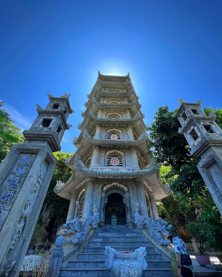 justfly chua non nuoc linh ung thuy son ngu hanh son da nang