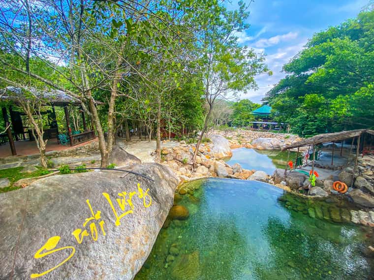 khu du lich suoi luong deo hai van park da nang