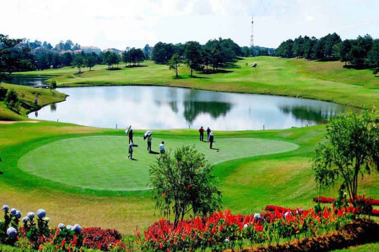justfly-san-golf-da-lat-palace-2.jpg